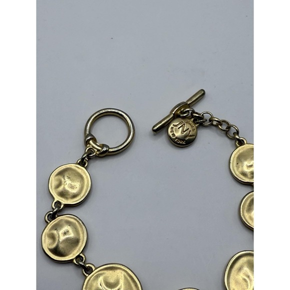 Vintage Jones New York (JNY) Gold Tone Discs Toggle Bracelet - 8 Inches Long - Picture 2 of 5